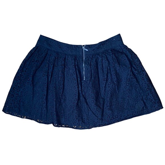 BANANA REPUBLIC BLACK LINED EYELET MINI SKIRT, 12, ALL OCCAISONS - Picture 2 of 6